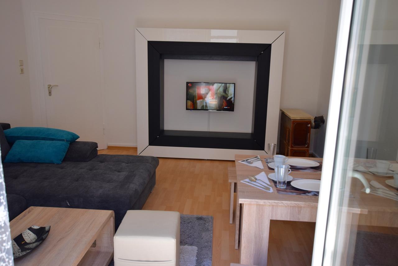 Apartment Ostendplatz Stuttgart Eksteriør billede