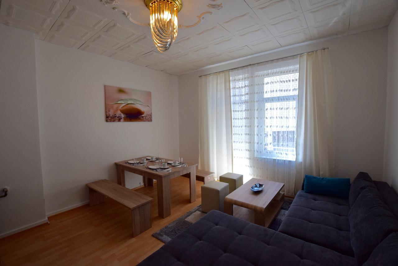 Apartment Ostendplatz Stuttgart Eksteriør billede